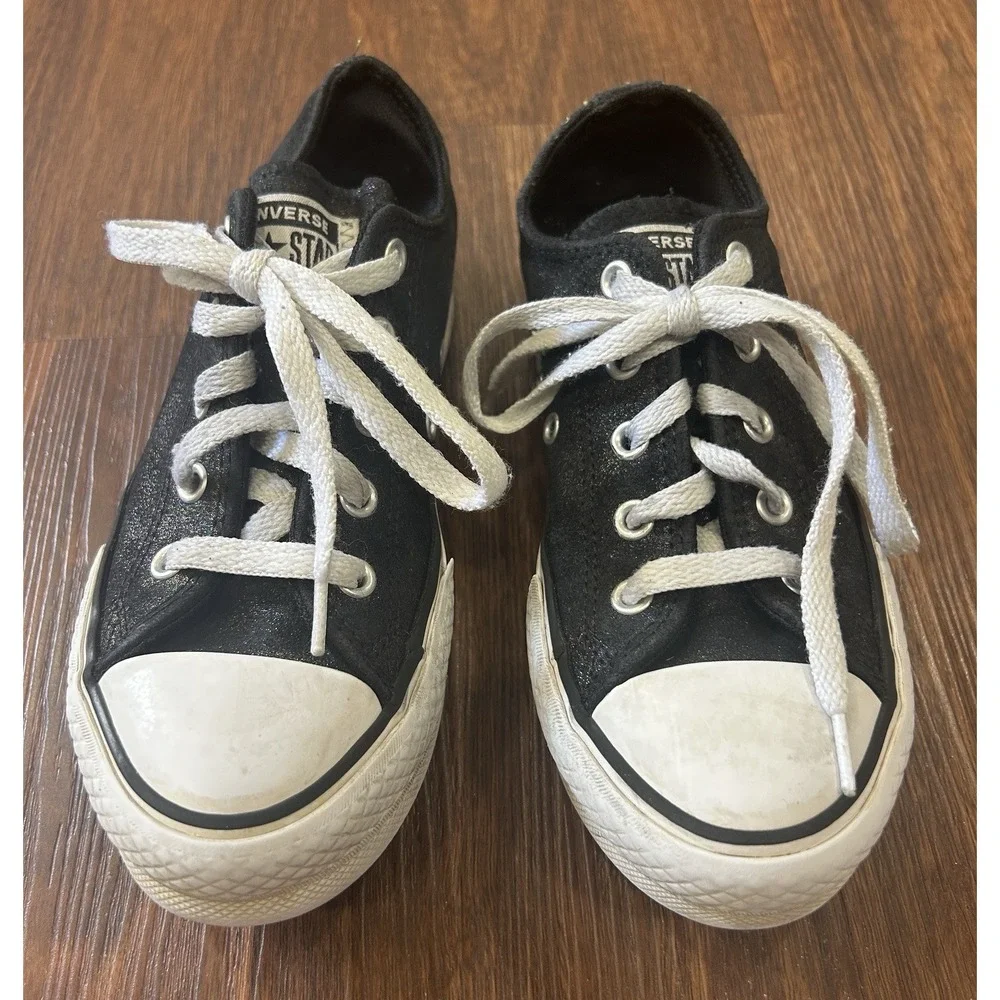 Converse All Stars Girls Size 1 Low Top Sneaker Black Canvas & Glitter B406